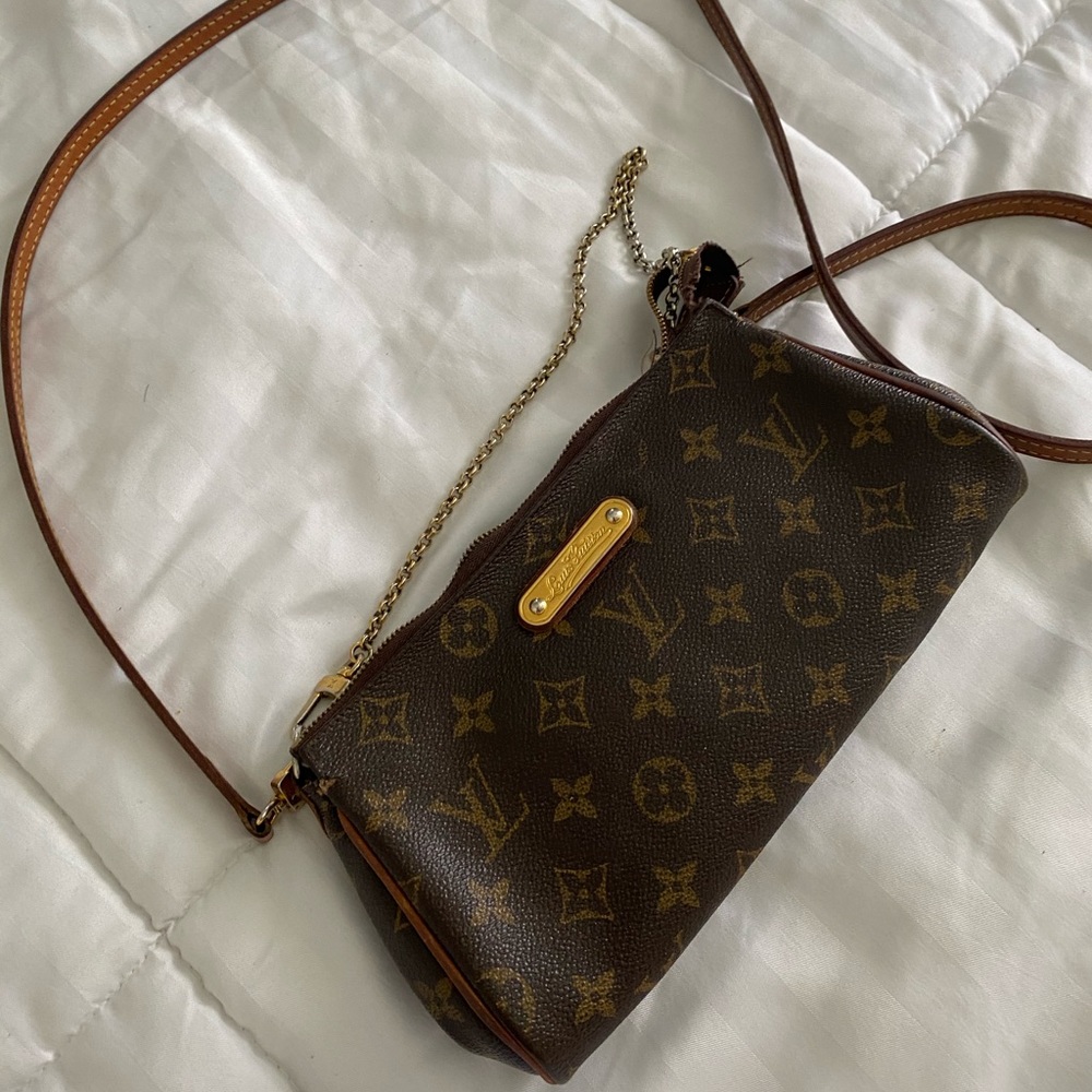 Louis Vuitton Eva Crossbody Bag used very loved